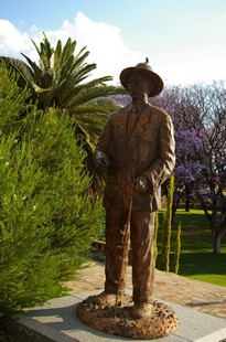 030 Namibia Okt 2006  Hendrik Witbooi Namafuehrer.JPG